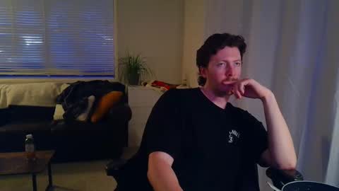 Snapshot of canadianstud18 chatting on 03/03/25, 02:15 Devon online show from 03/03/25, 02:15