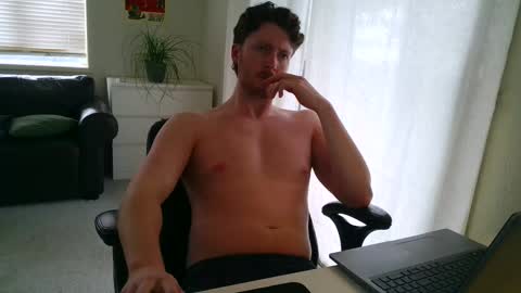 Snapshot of canadianstud18 chatting on 03/10/25, 11:27 Devon online show from 03/10/25, 11:27