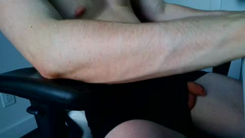 Snapshot of canadianstud18 chatting on 06/13/26, 01:03 Devon online show from 06/13/26, 01:03