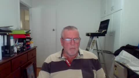 Snapshot of canberian chatting on 12/12/24, 11:47 Canberian online show from 12/12/24, 11:47