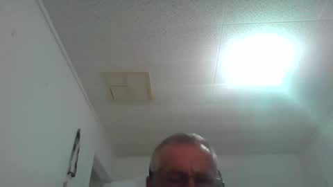 Snapshot of canberian chatting on 02/25/26, 12:31 Canberian online show from 02/25/26, 12:31