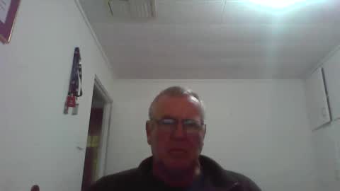 Snapshot of canberian chatting on 04/10/26, 02:50 Canberian online show from 04/10/26, 02:50