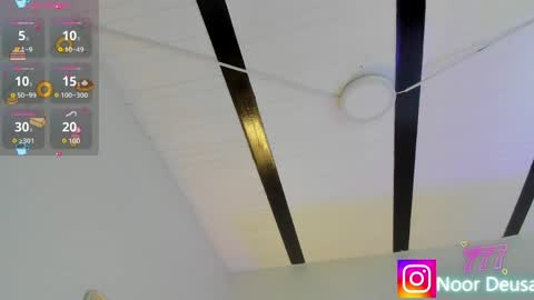 Snapshot of candaceowens chatting on 04/07/26, 03:40 candaceowens online show from 04/07/26, 03:40