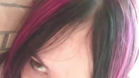 Mari online show from 07/10/26, 11:51