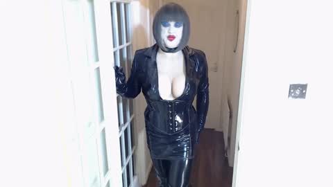 candi smokes online show from 12/08/24, 06:39