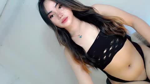 Snapshot of candicebelove1 chatting on 02/03/25, 01:19 candicebelove1 online show from 02/03/25, 01:19