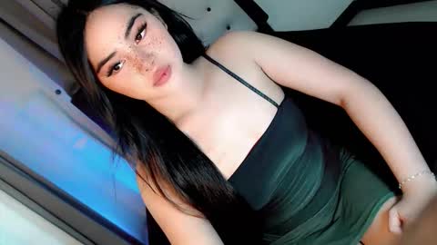 Snapshot of candicebelove1 chatting on 09/22/25, 02:24 candicebelove1 online show from 09/22/25, 02:24