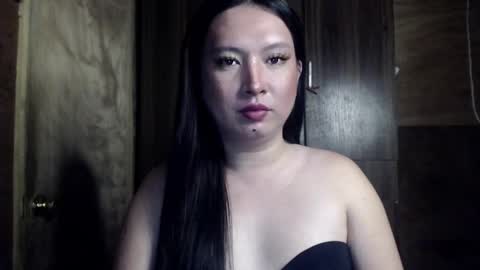 Snapshot of candiiice18 chatting on 11/10/25, 07:07 candiiice18 online show from 11/10/25, 07:07