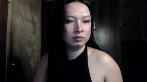 Snapshot of candiiice18 chatting on 11/11/25, 02:55 candiiice18 online show from 11/11/25, 02:55