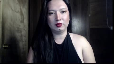 Snapshot of candiiice18 chatting on 11/14/25, 02:43 candiiice18 online show from 11/14/25, 02:43