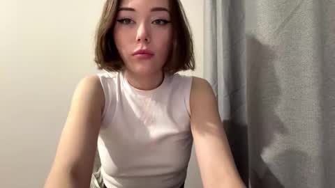 Isabella online show from 11/28/25, 02:31