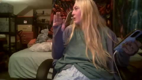 Snapshot of candismiths chatting on 06/12/26, 03:16 Candi online show from 06/12/26, 03:16