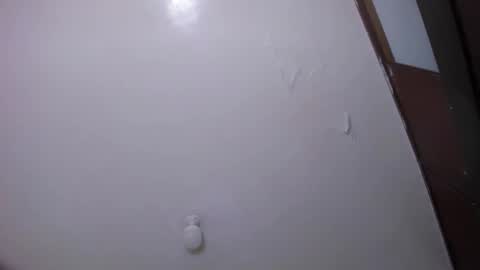 Snapshot of candy69_hot chatting on 01/25/25, 11:32 Vicky online show from 01/25/25, 11:32