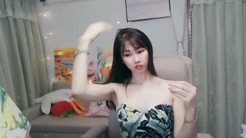 Snapshot of candy8998 chatting on 07/17/26, 11:28 candy8998 online show from 07/17/26, 11:28