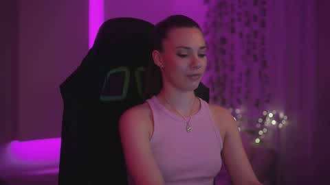 Snapshot of candy__storm chatting on 03/25/26, 09:43 Candy Storm online show from 03/25/26, 09:43