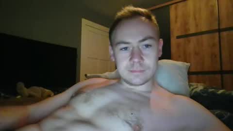 Snapshot of candy_boy_xoxo chatting on 02/11/26, 05:29 candy_boy_xoxo online show from 02/11/26, 05:29