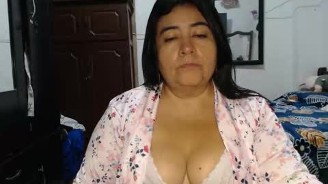 Snapshot of candy_candi chatting on 04/24/26, 10:23 lucy online show from 04/24/26, 10:23