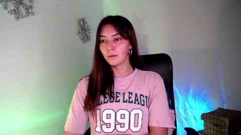 Snapshot of candy_canee chatting on 01/17/25, 08:55 online show from 01/17/25, 08:55