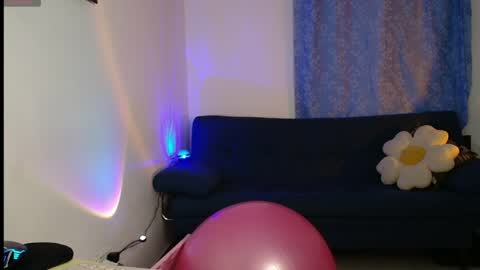 Snapshot of candy_canee chatting on 03/31/26, 02:02 online show from 03/31/26, 02:02