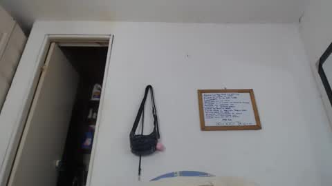 candy_cumyy1 online show from 02/25/25, 07:31