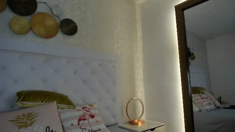 Snapshot of candy_eyes_ chatting on 07/14/26, 11:05 candy eyes online show from 07/14/26, 11:05