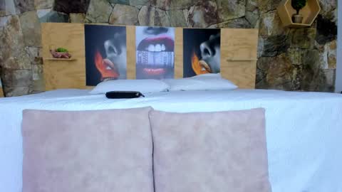 Jolie online show from 09/16/25, 08:54