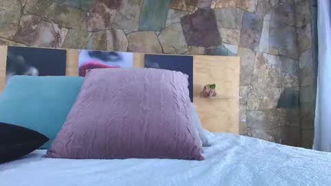 Jolie online show from 09/30/25, 06:57