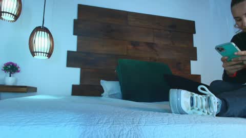 Jolie online show from 03/27/26, 08:30