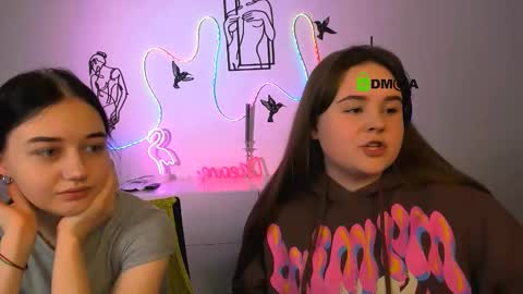 candy flossie1 online show from 12/18/25, 06:08