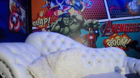 Snapshot of candy_hairy chatting on 10/30/25, 02:35 candy online show from 10/30/25, 02:35