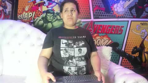 Snapshot of candy_hairy chatting on 11/16/25, 03:01 candy online show from 11/16/25, 03:01