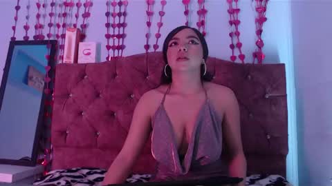 Snapshot of candy_hotlx chatting on 12/28/24, 11:05 candy_hotlx online show from 12/28/24, 11:05