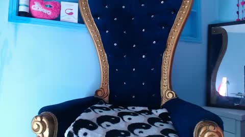 Snapshot of candy_hotlx chatting on 01/11/25, 11:24 candy_hotlx online show from 01/11/25, 11:24