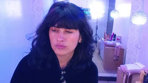 Candy online show from 01/11/25, 08:43