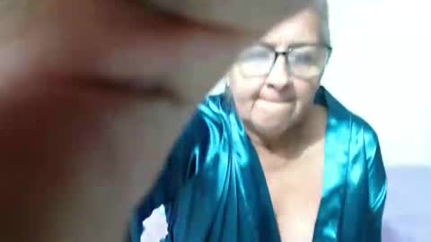 candy online show from 09/19/25, 01:07