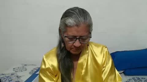 candy online show from 11/22/25, 12:20