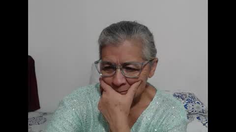 Snapshot of candy_mature_ chatting on 06/08/26, 11:21 candy online show from 06/08/26, 11:21