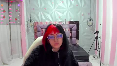 Ania online show from 11/28/25, 11:02