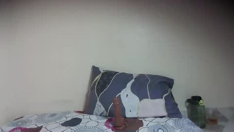 Snapshot of candy_pot chatting on 09/12/25, 12:38 candy pot online show from 09/12/25, 12:38