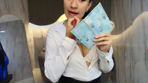 Snapshot of candy_sky_r chatting on 03/26/26, 03:12 Candy online show from 03/26/26, 03:12