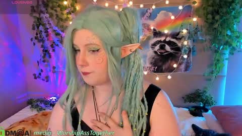 Snapshot of candy_yeah chatting on 04/06/26, 01:03 Mary online show from 04/06/26, 01:03