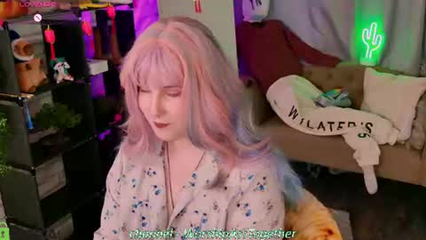 Snapshot of candy_yeahh chatting on 06/22/26, 01:07 Mary online show from 06/22/26, 01:07
