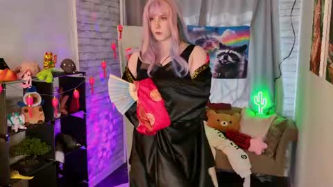 Snapshot of candy_yeahh chatting on 07/20/26, 01:09 Mary online show from 07/20/26, 01:09