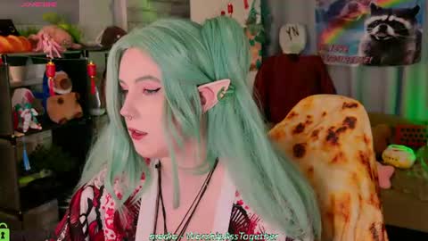 Snapshot of candy_yeahh chatting on 07/26/26, 01:14 Mary online show from 07/26/26, 01:14