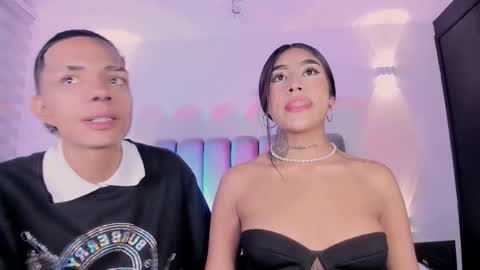  and MarilynHot online show from 11/28/25, 08:44