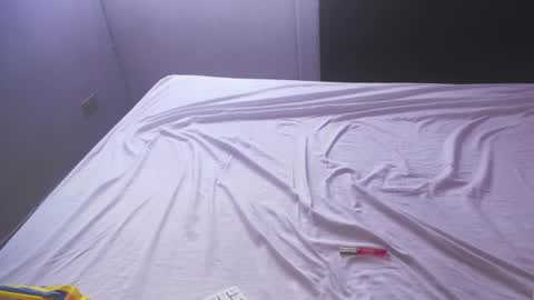 Candy online show from 11/07/25, 06:52