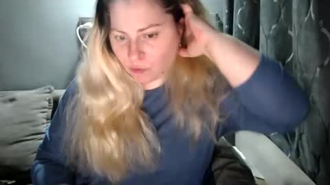 Laura online show from 01/18/26, 05:28