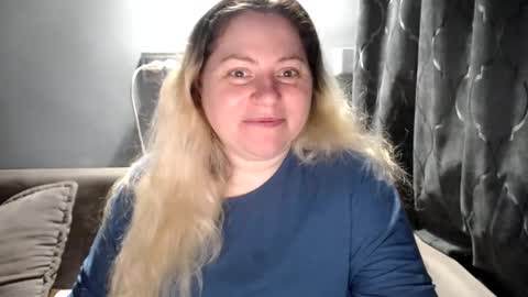 Laura online show from 03/01/26, 06:21