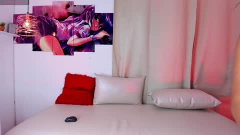 Candy online show from 02/02/25, 08:08