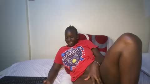 candycurly_ online show from 11/22/25, 06:40